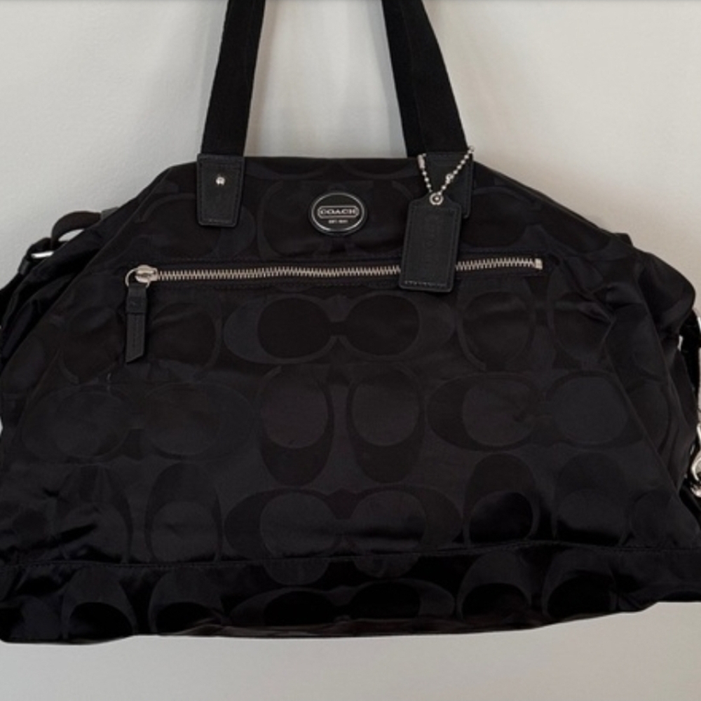 Coach Women's Signature Travel Bag Black